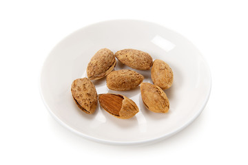 殻付きアーモンド