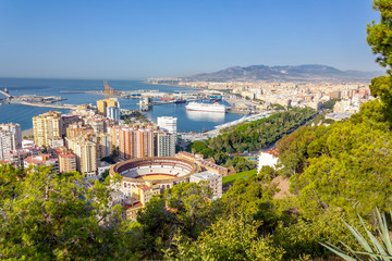 Fototapeta premium Panorama über Málaga vom Gibralfaro