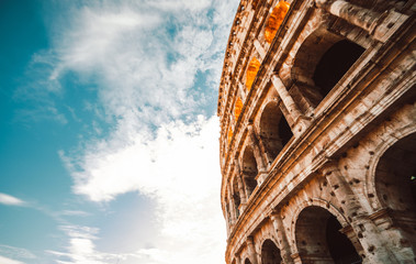 Obraz premium Dramatic sky over Colosseum in Rome