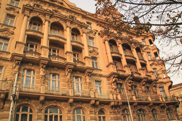Obraz premium The architecture of Prague. Beautiful old houses.