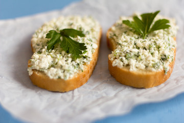 sandwiches with cottage cheese and herbs, healthy and low-calorie snack between main meals