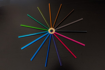 Colorful pencils circle