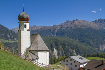 Kirche von Köfels in Tirol