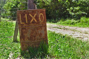 Fototapeta premium Latão de Lixo - Trash Can