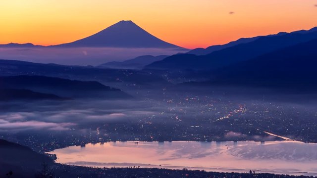 夜明けの高ボッチ高原から富士山と朝焼けTimelapse-DFズームイン版