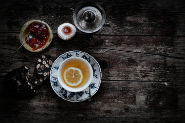 Gruppo   di dolci e tè 