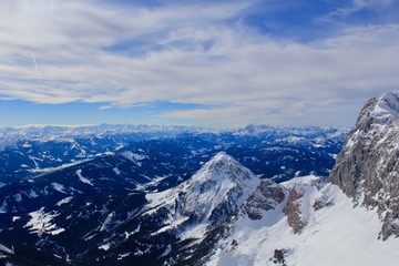 Fototapeta na wymiar View from Dachstein Glacier, Austria