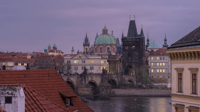 Czech Republic, Prague, Charles Bridge, Karluv Most over River Vlatava