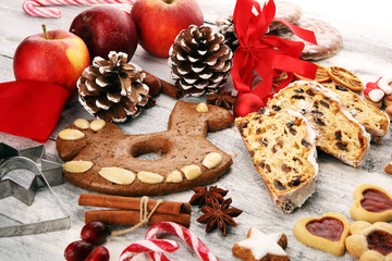 Fototapeta premium cookies, nuts and apples a christmas bakery concept
