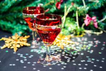Christmas drinks in glasses	