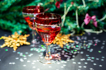 Christmas drinks in glasses	