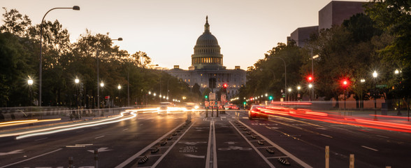Early Morning Traffic Pennsylvania Avenue District of Columbia National Capital - obrazy, fototapety, plakaty