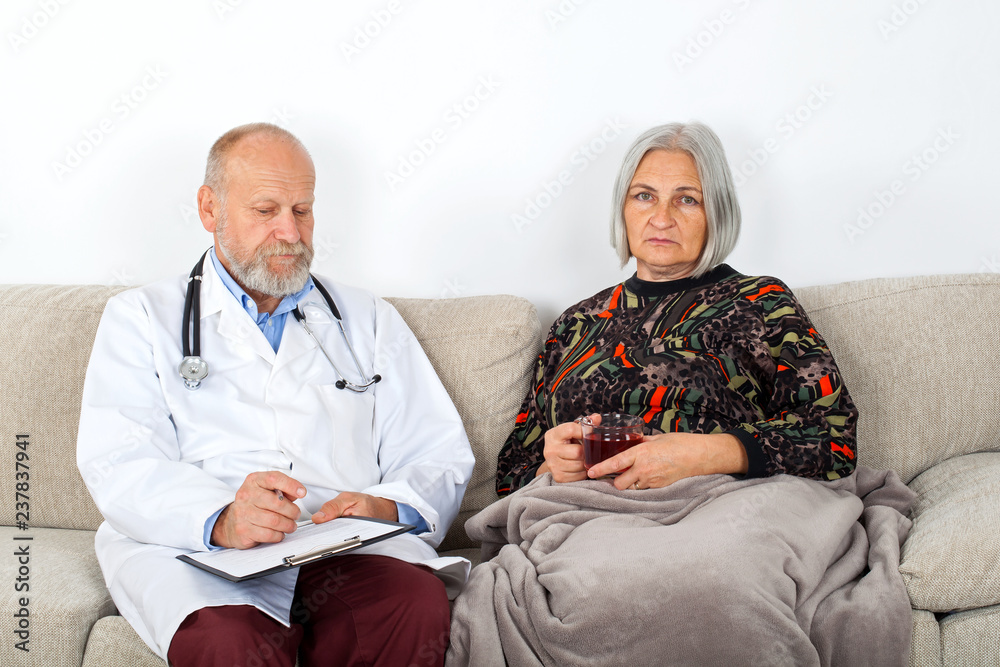 Canvas Prints  Doctor and female patient