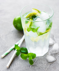 mojito cocktail
