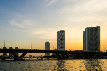 Fototapeta premium skyline at sunset