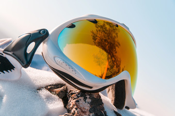 ski goggles on the snow