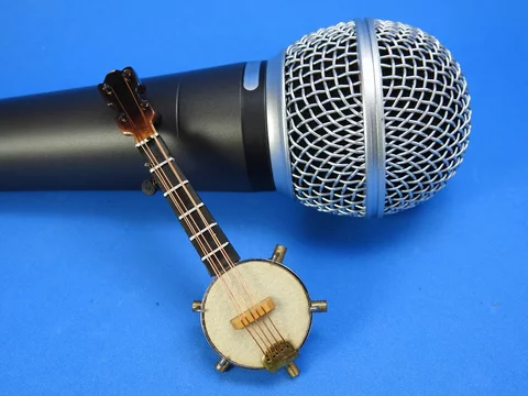 Banjo microphone top