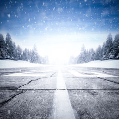 Fototapeta na wymiar Winter road and snow decoration 