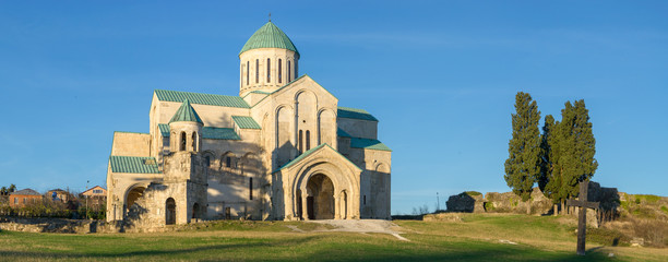 Obraz premium Panoramic View of the Bagrati Cathedral of Kutaisi, Georgia
