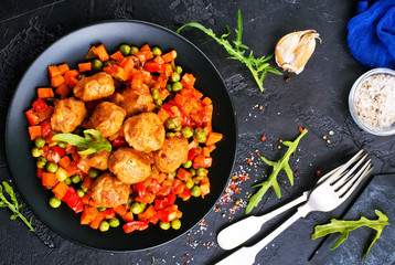 vegetables with meatballs
