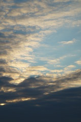 Obraz premium blue sky with clouds in december background