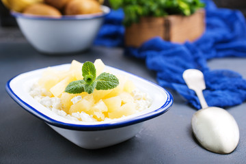 cottage with pineapple