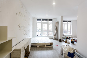 Building is a new house for the installation Interior construction of housing