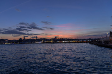 Fototapeta premium galata bridge, suleymaniye, golden horn