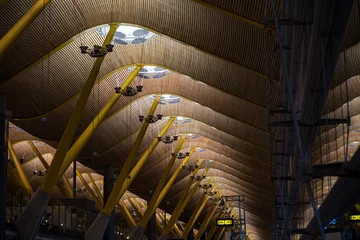Rolgordijnen Airport modern architecture ceiling © DavidPrado