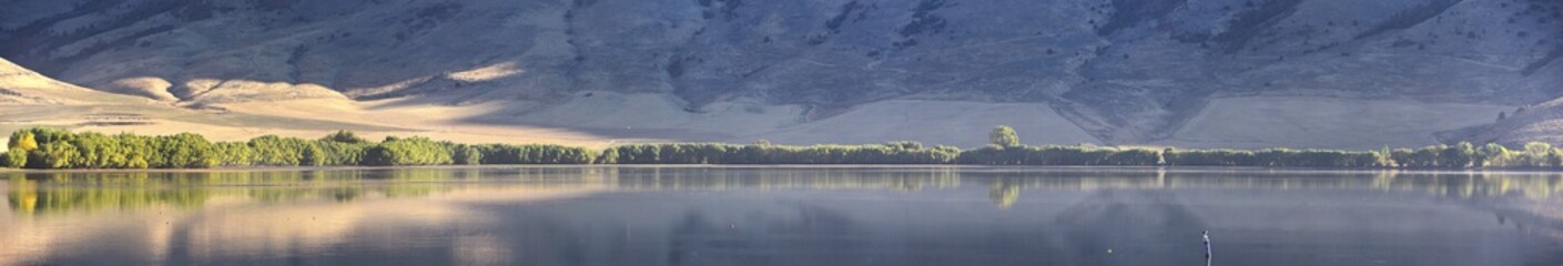 Mantua Reservoir landscape views. Mantua is a small town on the eastern edge Box Elder County, Historically known as Box Elder Valley, Copenhagen, Flaxville, Geneva, Hunsaker Valley in Utah, United St