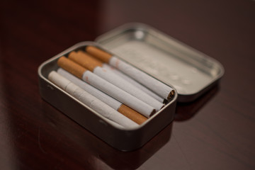 Cigarros - Cigarretes