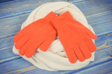 Gloves and shawl for woman made of cotton or wool, clothing for autumn or winter concept