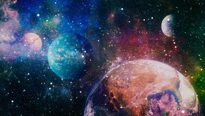 Tło wysokiej jakości miejsca. wybuch supernowej. Mgławica Jasna Gwiazda. Odległa galaktyka. Abstrakcyjny obraz. Elementy tego obrazu dostarczone przez NASA. - 237997389