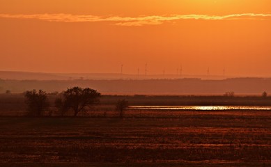 Sonnenuntergang im Nationalpark Neusiedler See - Seewinkel