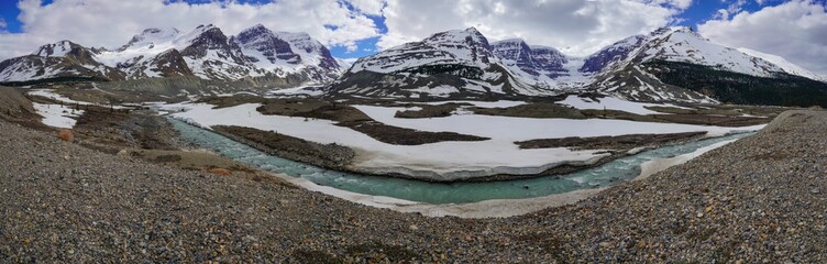 Icefield parkway in Jasper national park (Panoramic view)