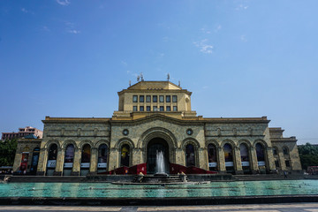 Fototapeta na wymiar Yerevan History Museum