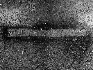 Obraz premium inscription on the asphalt, paint border