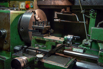Old big turning lathe at the workshop.