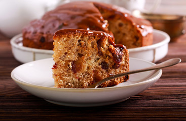 Date cake with caramel topping
