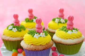 Easter cupcakes