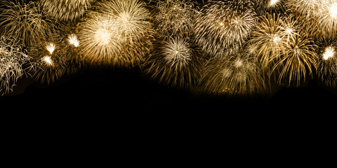 Silvester Feuerwerk Sylvester Neujahr Textfreiraum Copyspace Gold golden Hintergrund Banner Neues...