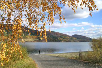 Klimkowka Lake in autumn sunny day, Low Beskids (Beskid Niski), Poland - obrazy, fototapety, plakaty