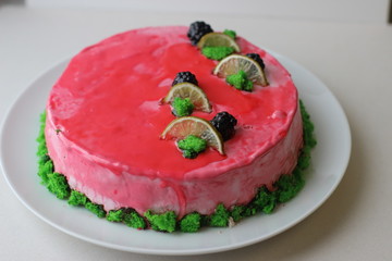cake with strawberries and cream