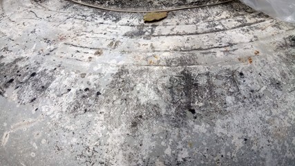 old wall with cracks