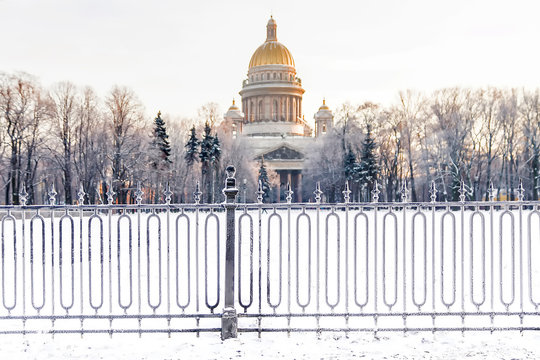 winter view of St. Isaac's Cathedral in St. Petersburg