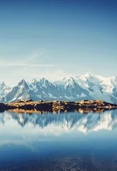 Poster Grote Mont Blanc-gletsjer met Lac Blanc. Locatie Graische Alpen, Frankrijk, Europa. © Leonid Tit