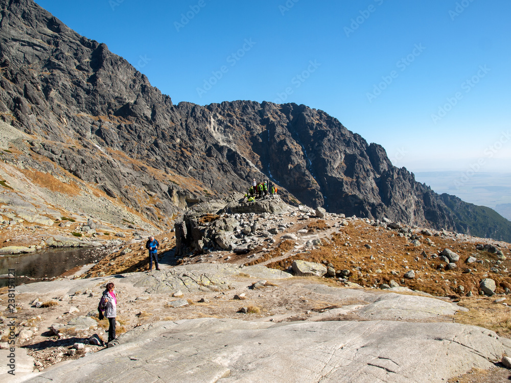 Wall mural valley of five spis lakes. high tatra mountains, slovakia.