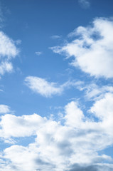 Obraz premium błękitne niebo chmury