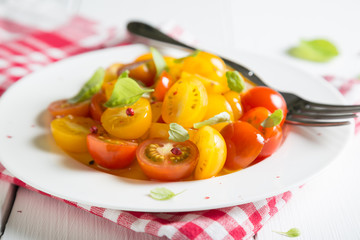 Fresh Cherry Tomato Salad