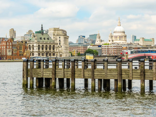Fototapeta na wymiar View of the Victoria Embankment and Thames River, London, UK